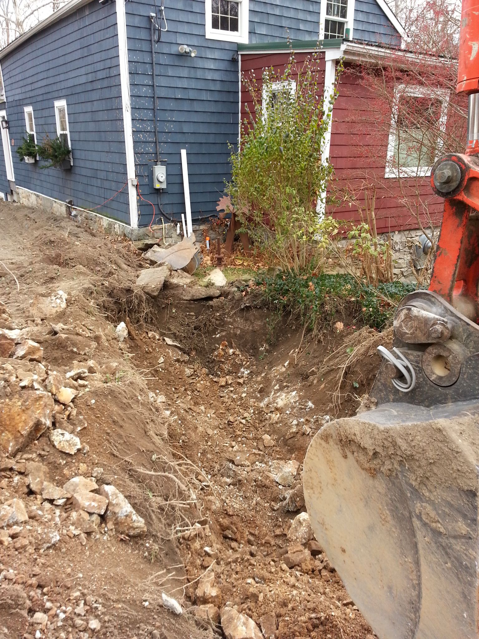 digging for new propane tank